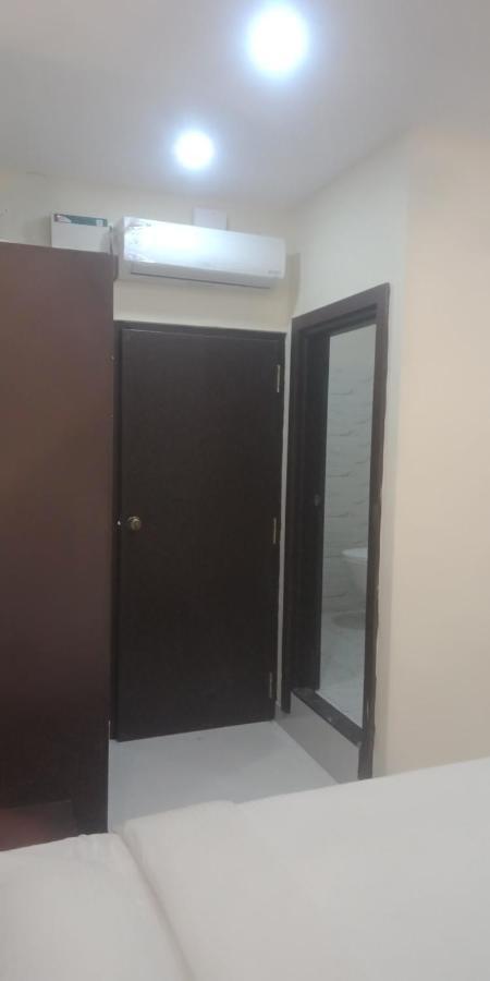 M G Residency Hotel Chikmagalur Bagian luar foto