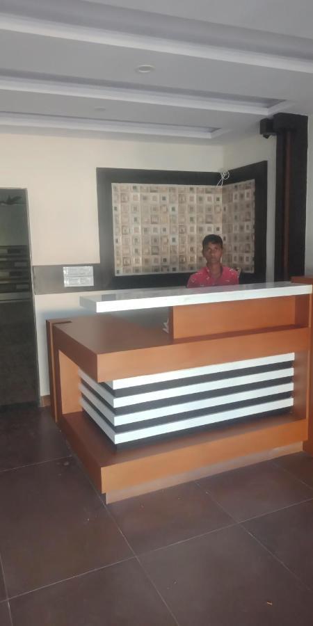 M G Residency Hotel Chikmagalur Bagian luar foto