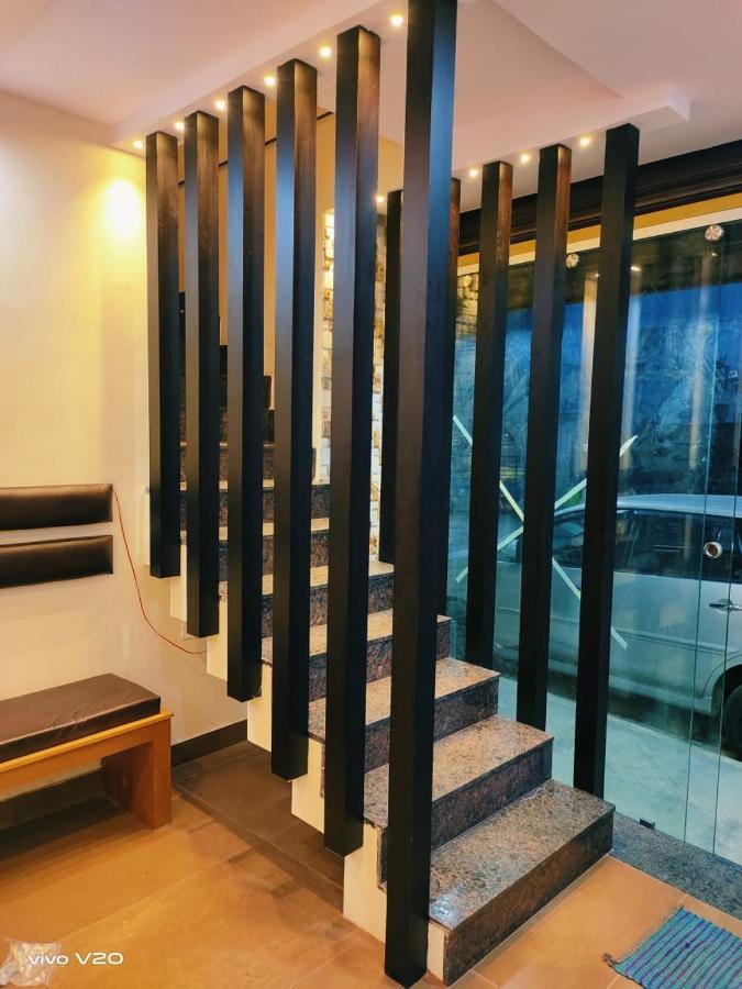 M G Residency Hotel Chikmagalur Bagian luar foto