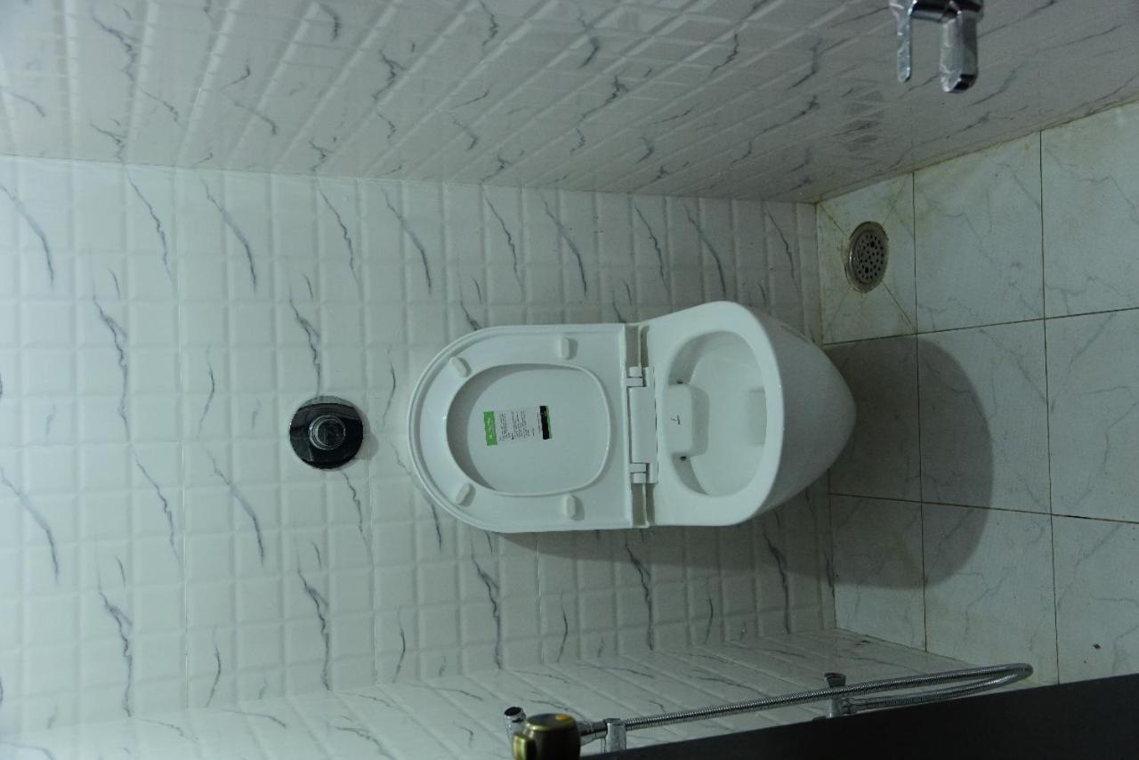M G Residency Hotel Chikmagalur Bagian luar foto
