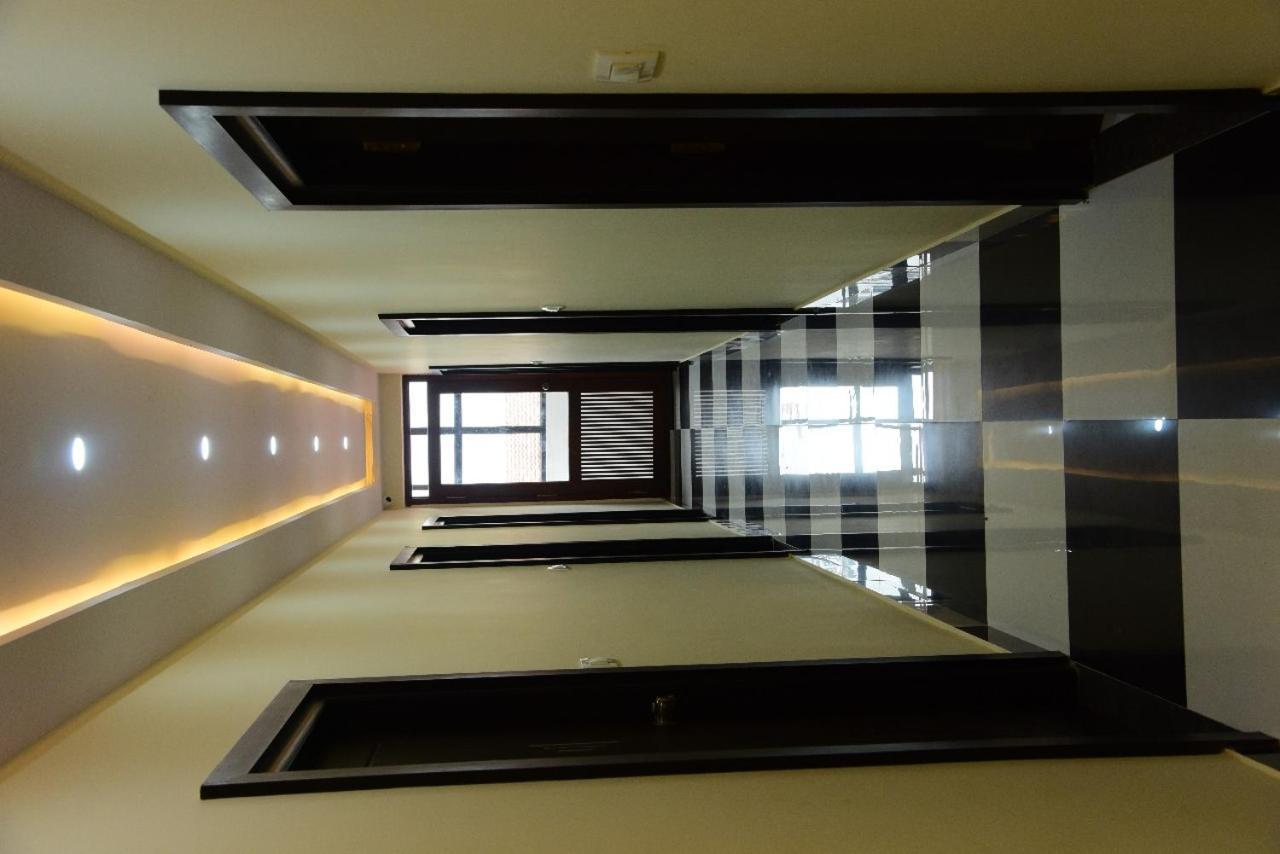 M G Residency Hotel Chikmagalur Bagian luar foto